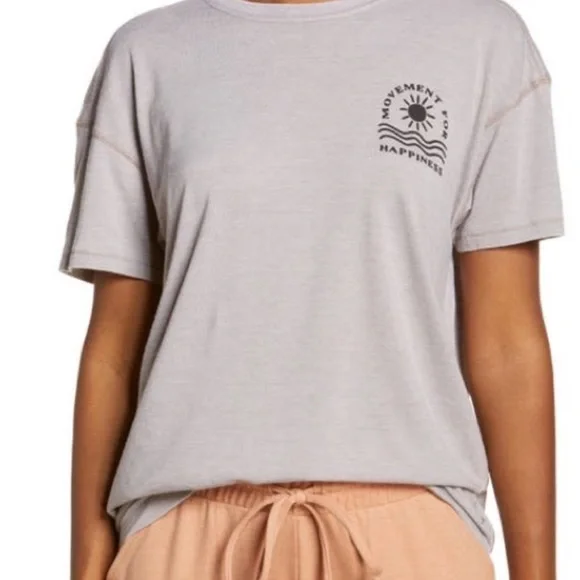 Free People Movement Keep Rolling Logo Tee Shirt in Heather Grey Combo Size XS - Picture 3 of 7